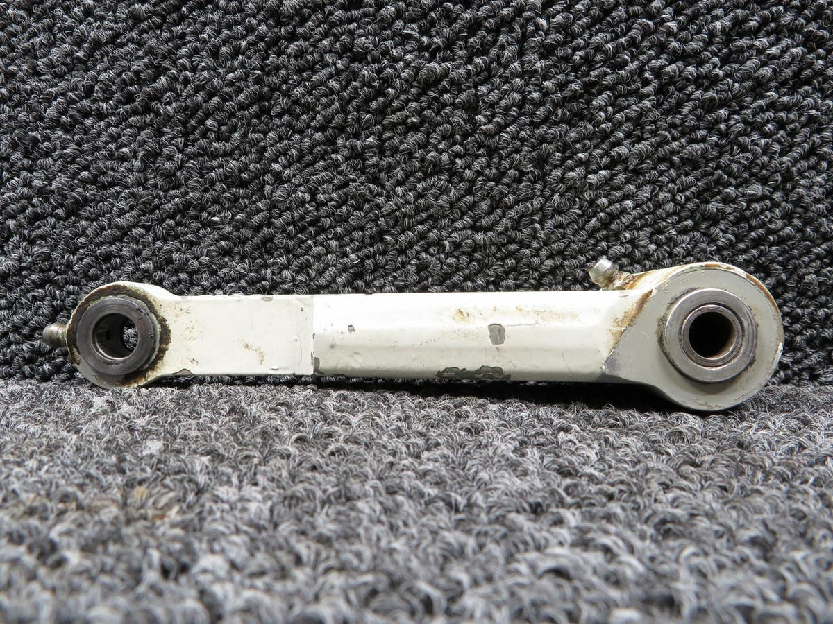 Cessna Aircraft Parts 0841005-3 Cessna 320E Nose Landing Gear Scissor Torque Link Upper (Hole)
