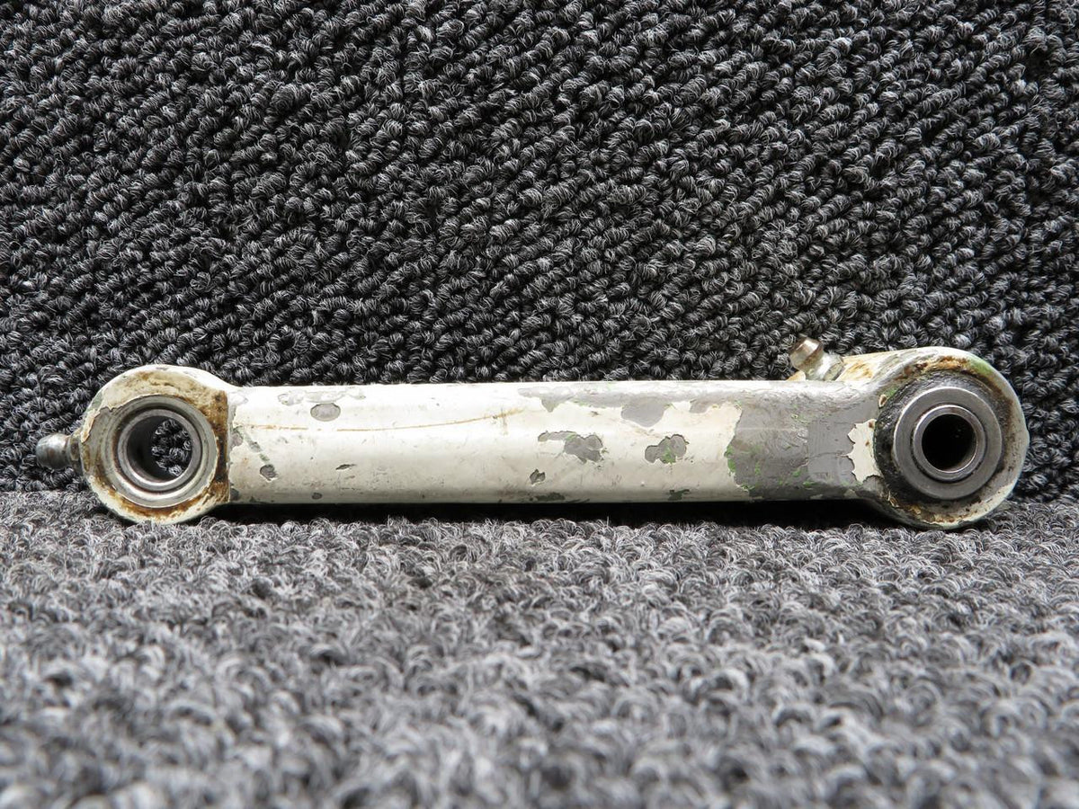 Cessna Aircraft Parts 0841005-3 Cessna 320E Nose Landing Gear Scissor Torque Link Lower