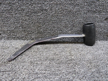 Piper Aircraft Parts 67223-000 Piper PA28-151 Throttle Control Lever with Knob