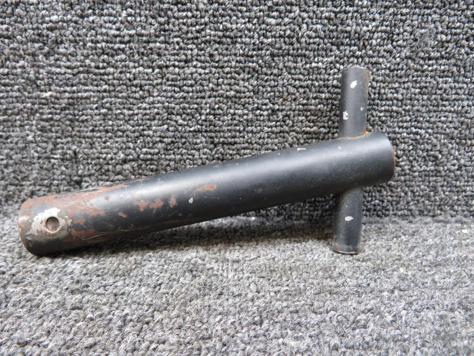 Cessna Aircraft Co 0411307 Cessna 172D Rudder Bar Control Arm