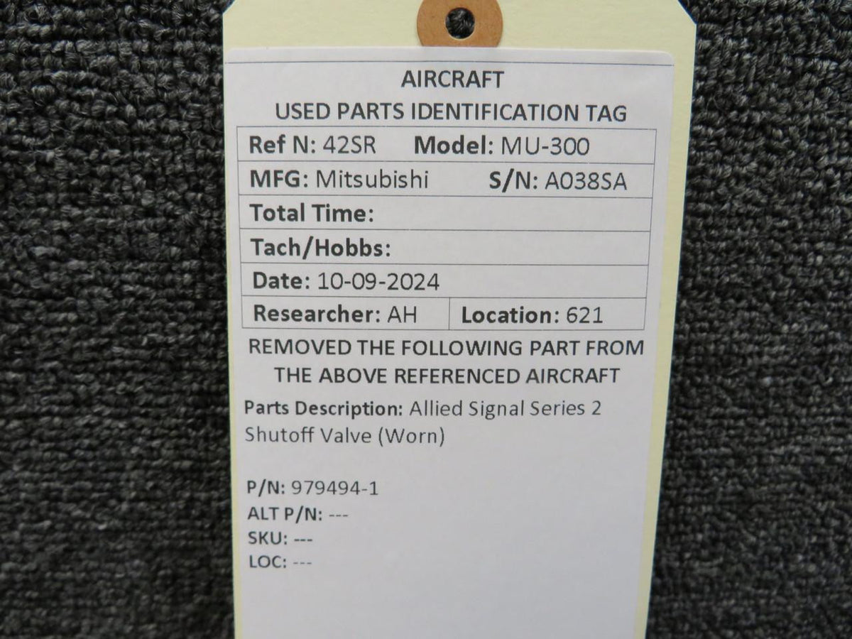 Allied Signal 979494-1 Allied Signal Series 2 Shutoff Valve (Worn)