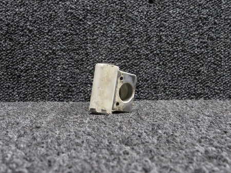 Cessna Aircraft Parts 2043011-6 (Cast: 2043011-3F) Cessna C-TR182 Torque Link Upper Assembly