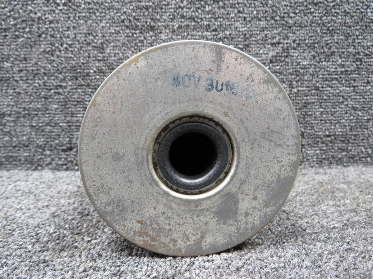 Does Not Apply 5579799 AC Oil Filter (New Old Stock)