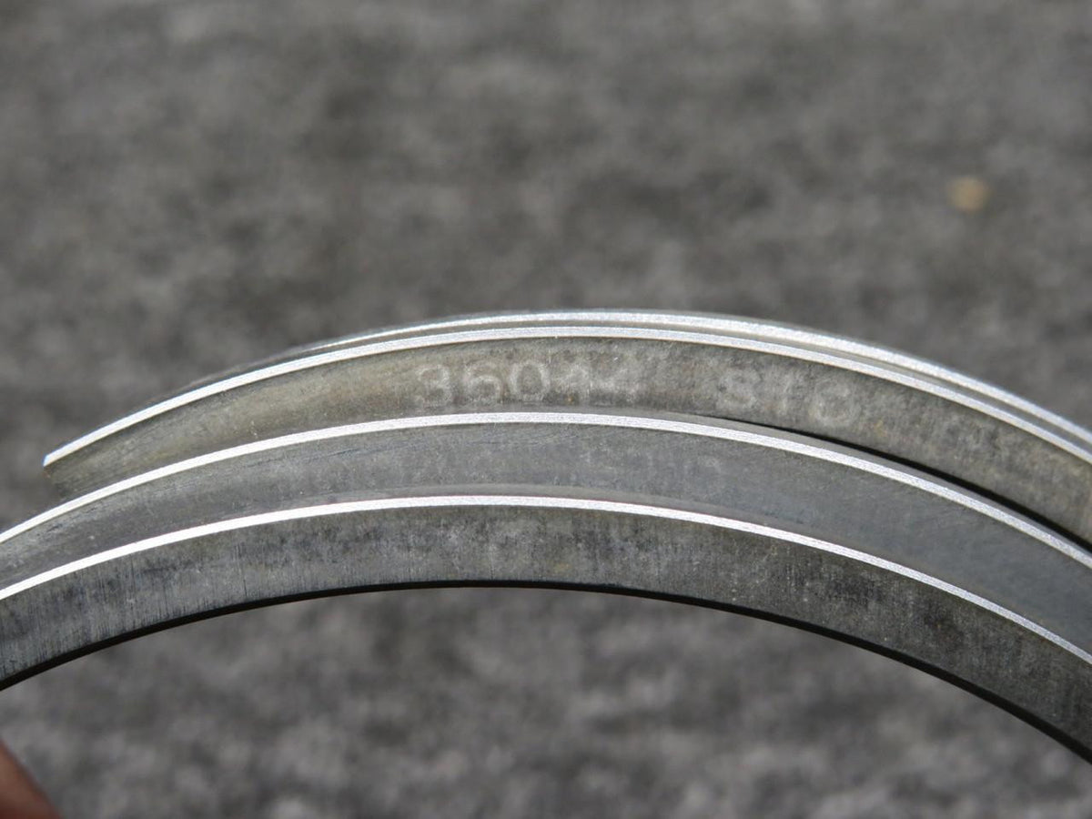 Does Not Apply 36044 Piston Ring Set of 4 (New Old Stock)