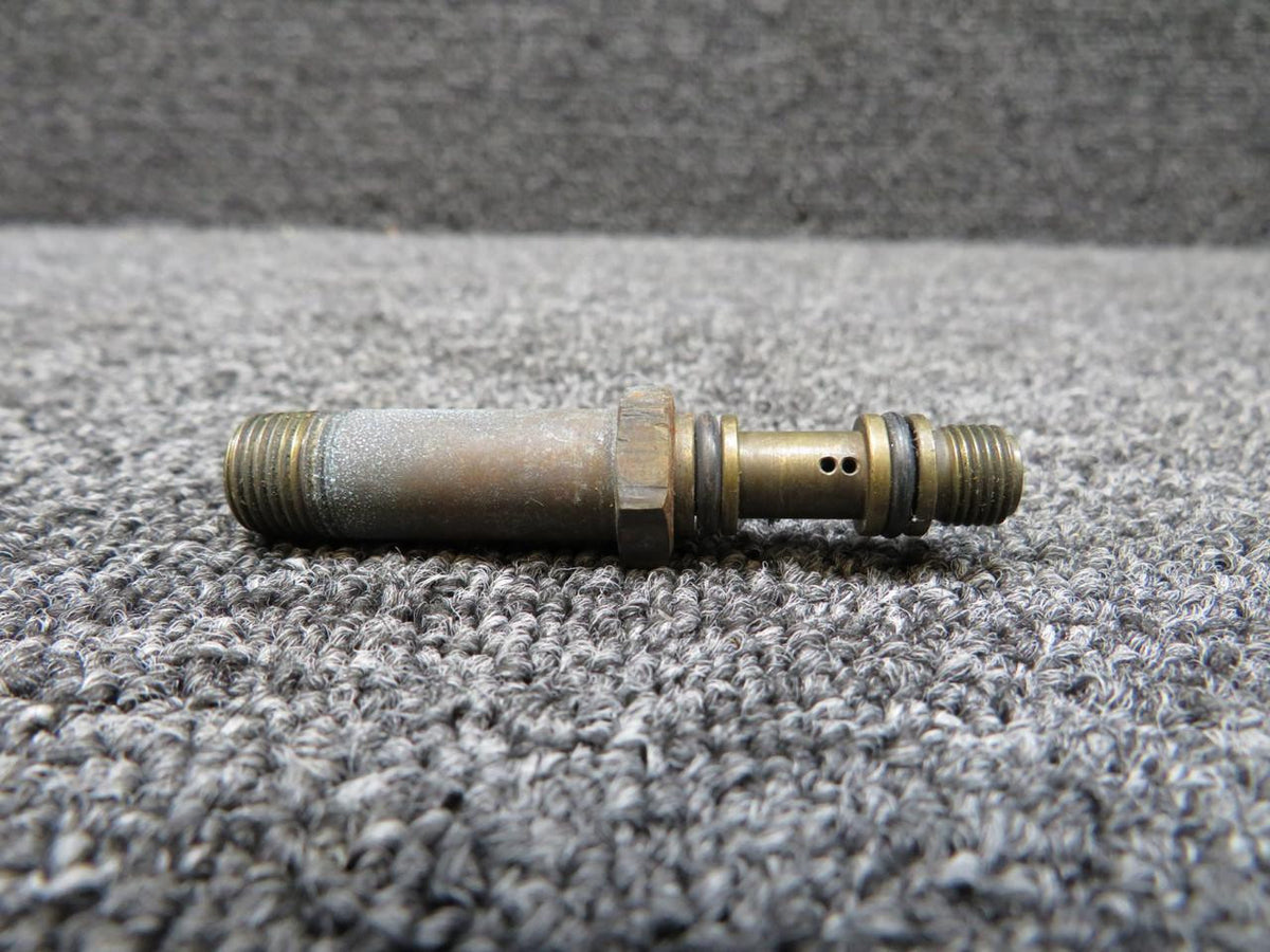 Cessna Aircraft Parts G15C Cessna Fuel Injector (Rusted)
