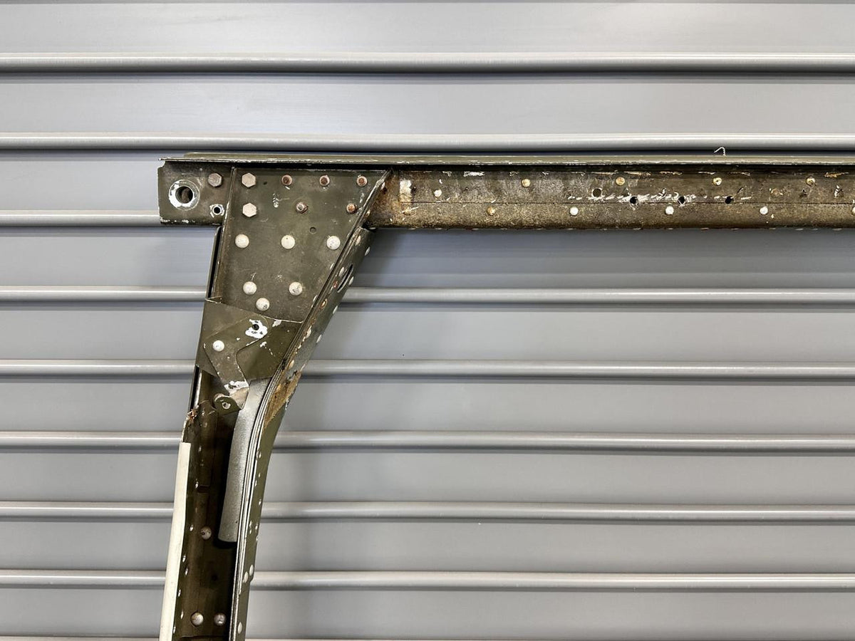 Cessna Aircraft Parts 2213083-19, 0711066-10 Cessna R182 Front Door Post Bulkhead Assembly