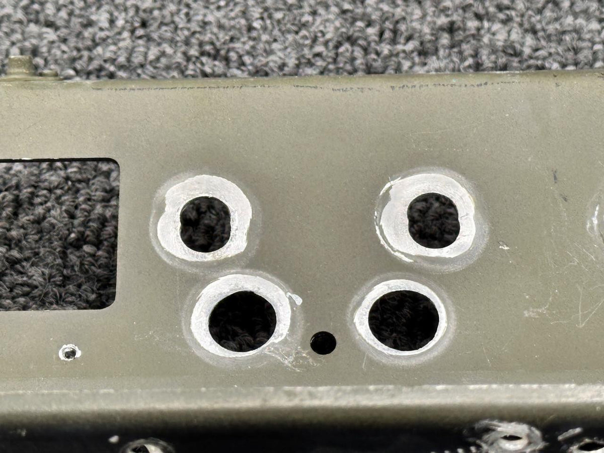 Cessna Aircraft Parts 0713787-7, 0713482-13 Cessna R182 Bulkhead & Stationary Instrument Panel Support