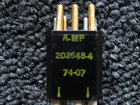 TE 202648-4 TE Connectivity-Raychem Rack and Panel Connectors