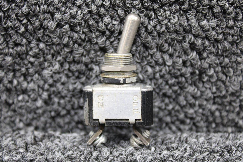 AN3021-2 (Use: ST40A) Cutler-Hammer Toggle Switch Assembly