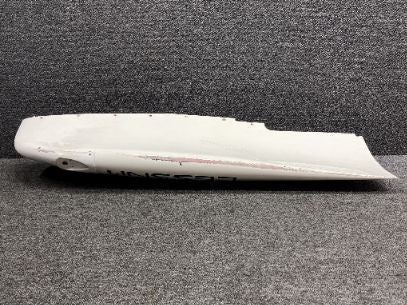 1221111-202 Cessna T210L Wing Tip Assy RH (Minor Damage)