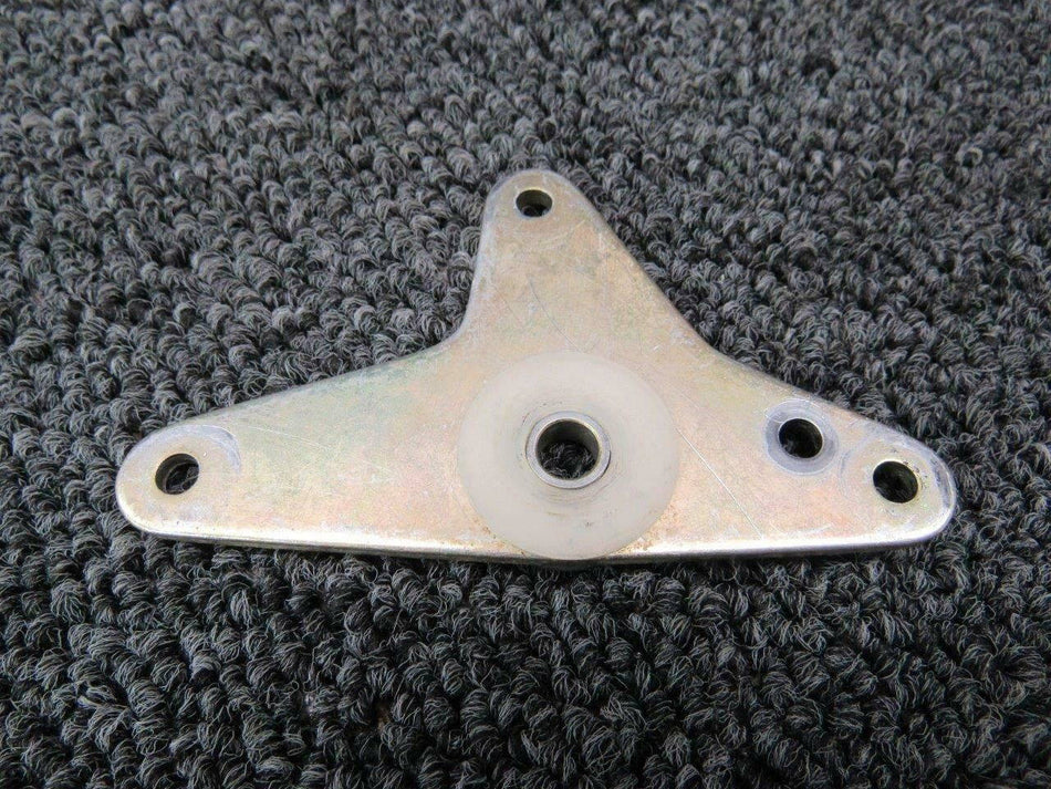 36-430012-117 Beech A36 Bellcrank Forward Utility Door Latch