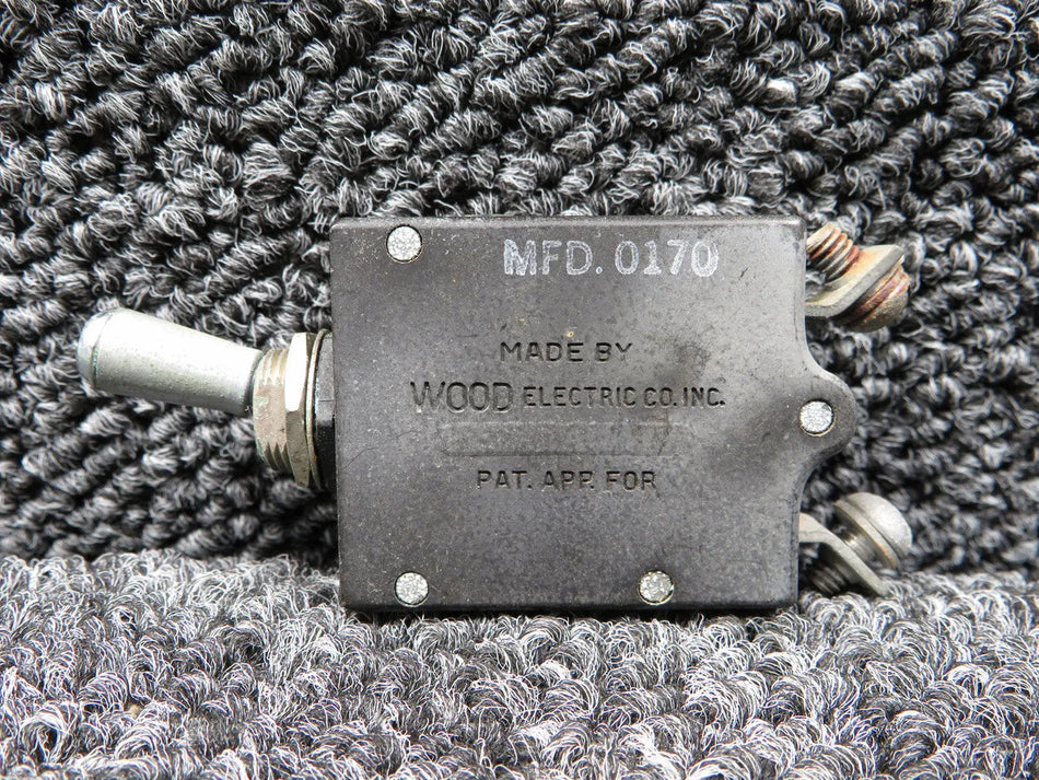 CB-3110C Wood Electric Toggle Circuit Breaker (Amps: 10)