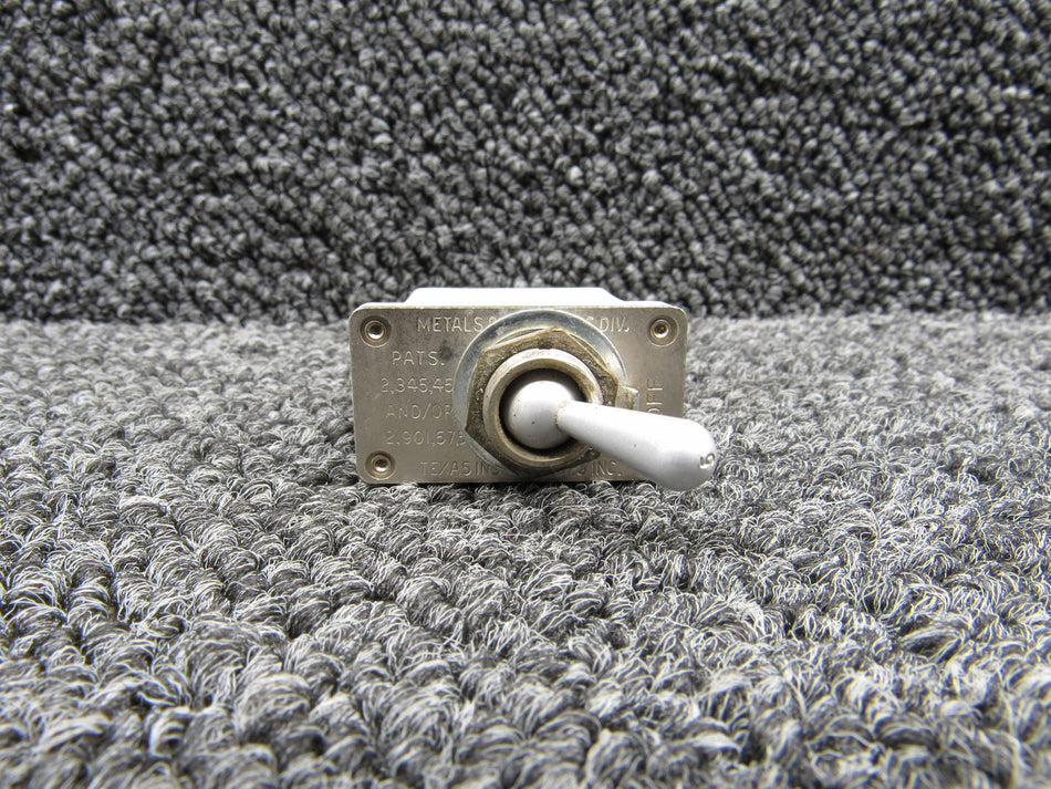 D7270-5-5 Klixon Toggle Switch Assembly (Amps: 5)