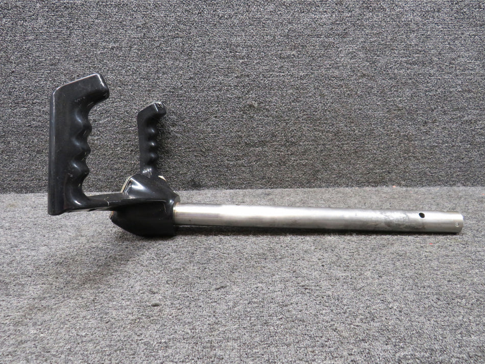 78729-002 Piper PA28-180 Control Wheel Assembly (Chipped Paint and Cracked)