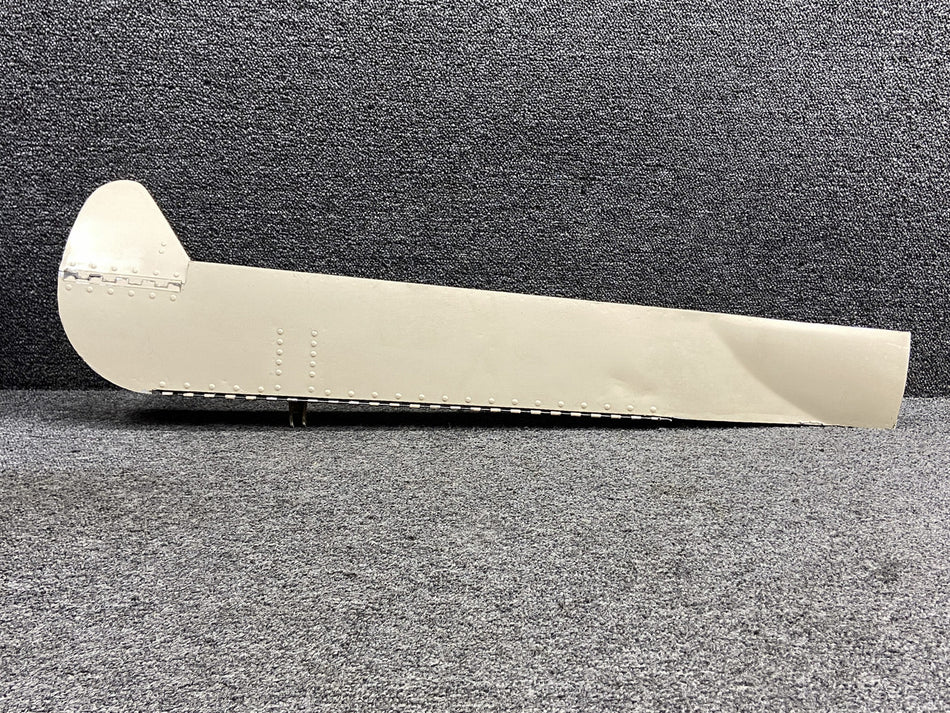 1241158-1 Cessna T210L Forward Main Gear Well Door LH (Minor Wear)