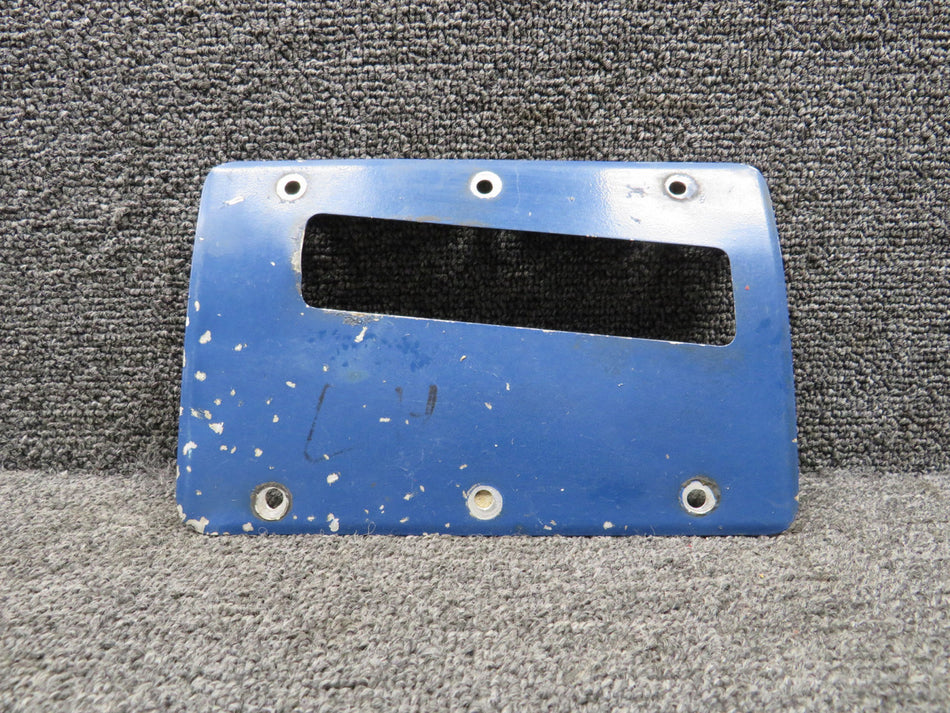 0441024-1 Cessna 150H Landing Gear Fillet Plate LH