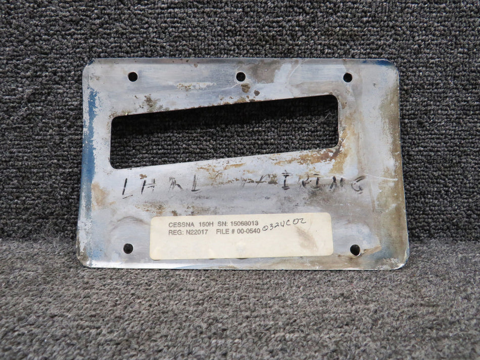 0441024-1 Cessna 150H Landing Gear Fillet Plate LH