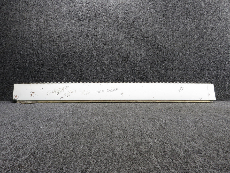 5213038-1 Cessna C-402A Nose Gear Door Assembly RH (Damage)