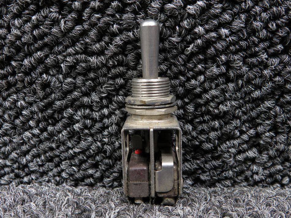 13AT2 Micro Switch Momentary Toggle Switch Assembly