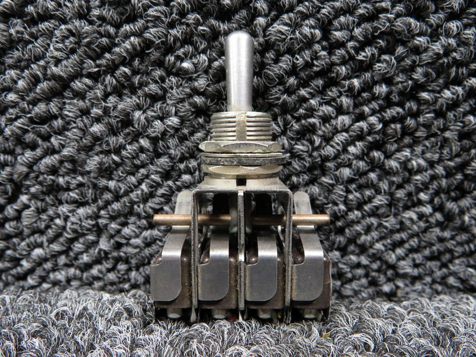 23AT3 Micro Switch Maintained Toggle Switch Assembly