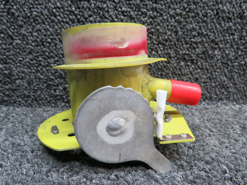 68416-002 Piper PA32R-301 Cabin Air Vent Valve Assembly Forward LH (Crack)