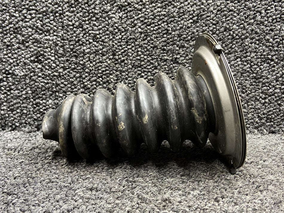35270-000, 35284-003 Piper PA32R-301 Nose Wheel Bungee Boot with Housing