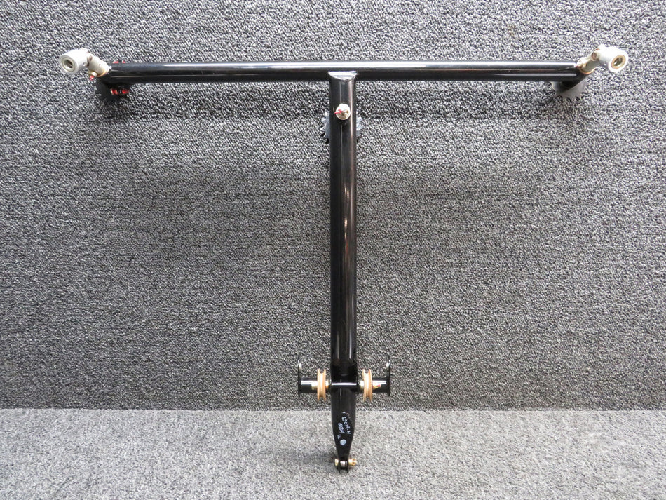 62019-004, 62703-034 Piper PA32R-301 Control Column Assembly