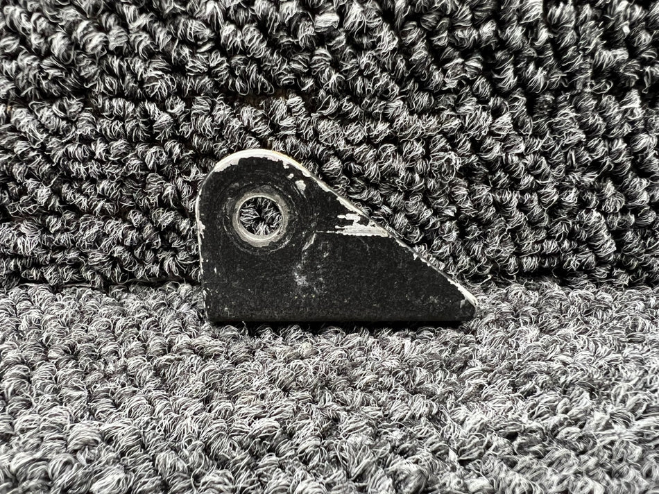 0510205-6 Cessna 182P Seat Belt Attachment Fitting RH Inbd or LH Outbd (Painted)