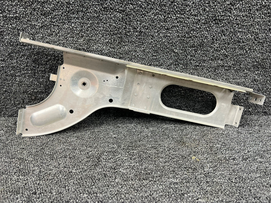 0760693-2 Cessna 182P Control Tube Bellcrank Support RH
