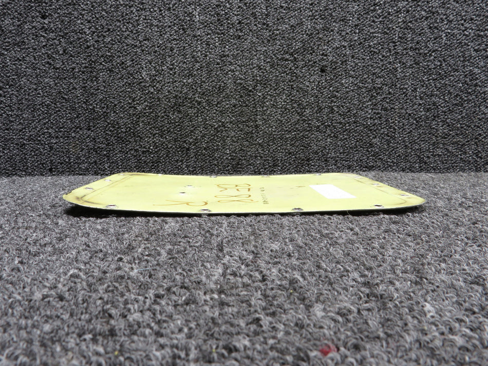 000-110115-4 Beech Inboard Leading Edge Cover