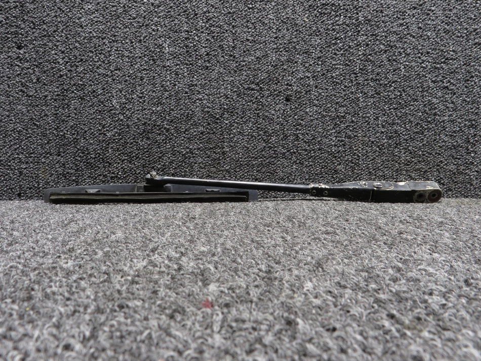 4071702, 4209366 Teleflex Syneravia Wiper Arm with Wiper LH