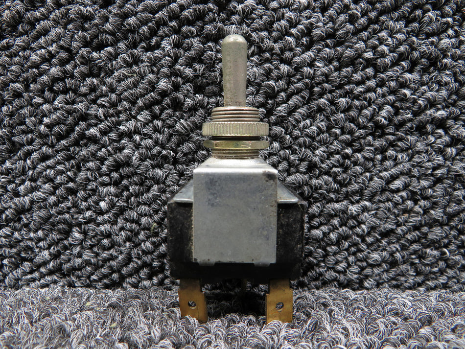 1-2-3PH UND Lab Inc Momentary Toggle Switch