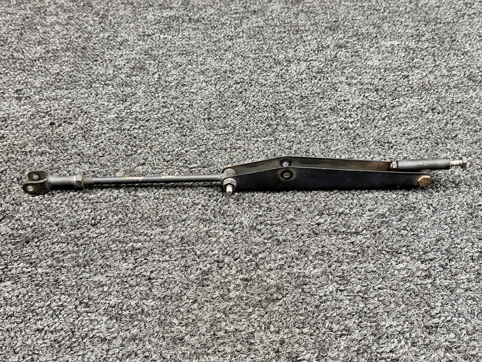 37511-035 Piper PA34-200T Cowl Flap Actuation Channel Bracket and Rod