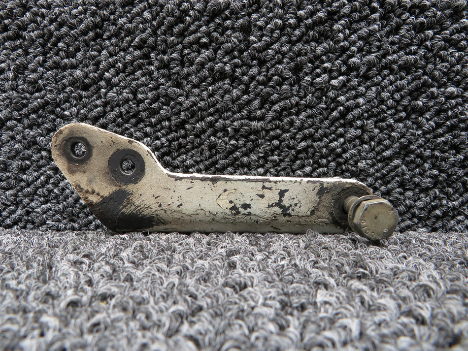 67114-000 Piper PA44-180 NLG Steering Shimmy Dampener Bracket