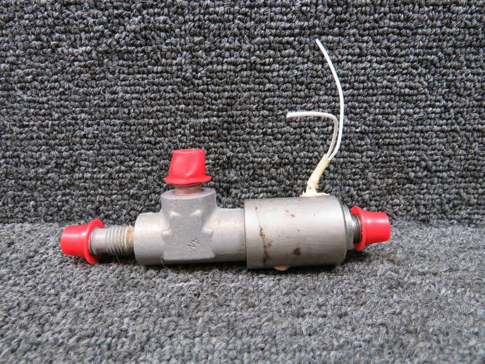 34D45 Janitrol Solenoid Valve Assembly
