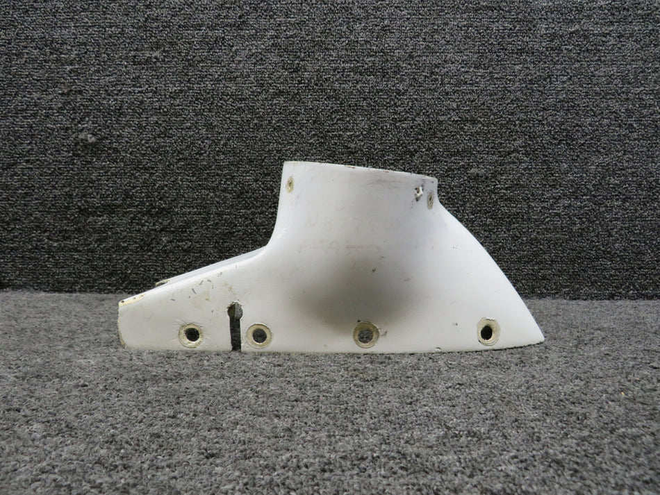 65345-003 Piper PA28-235 Fin Tip for Rotating Beacon (White) (Worn)
