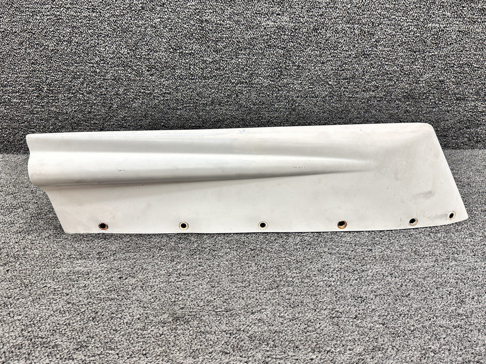 95907-000 Piper PA34-200T Rudder Tip Fairing Assembly (Wear)