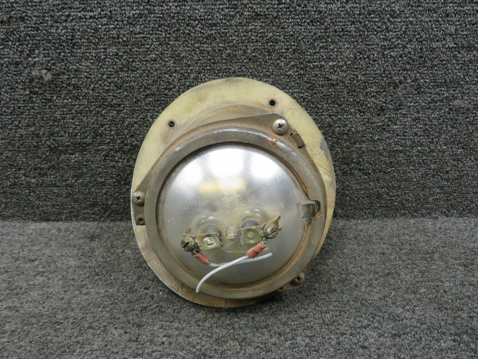 2252021-17, 4591 Cessna R182 Landing Light Housing and Lamp Assembly LH (Worn)