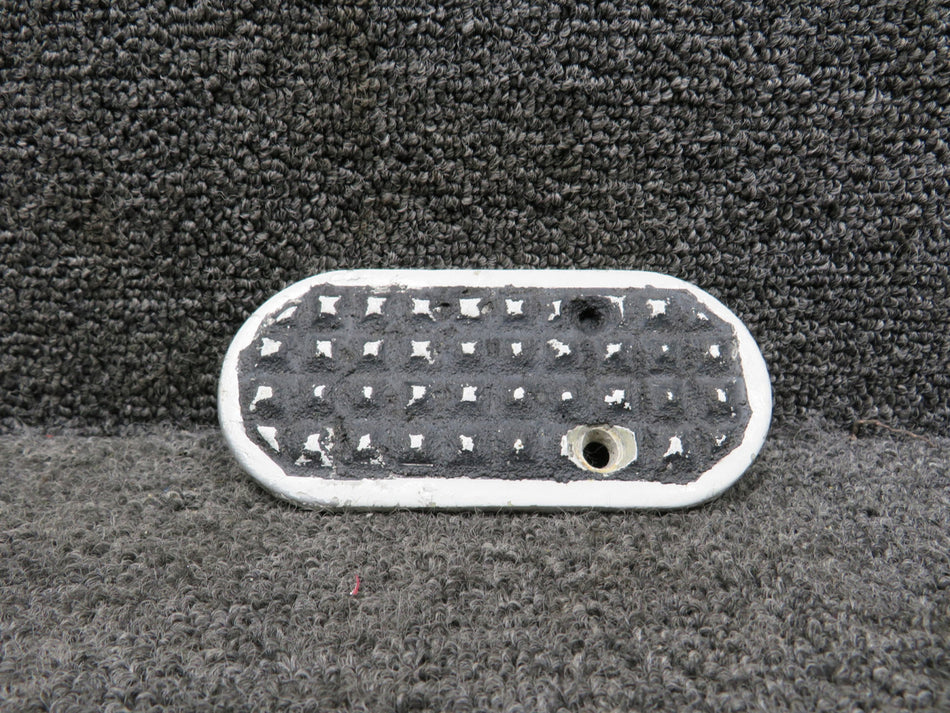 0541211-1 Cessna 172N Step