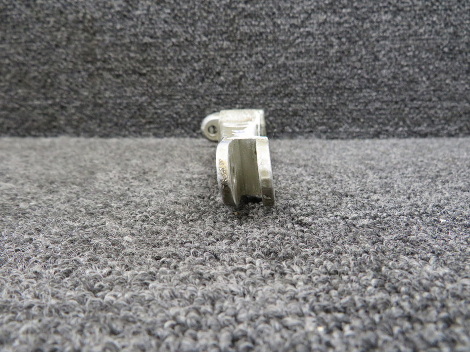 1243411-1 (Cast: 1243411-497) Cessna 210G Nose Gear Whiffletree Assembly