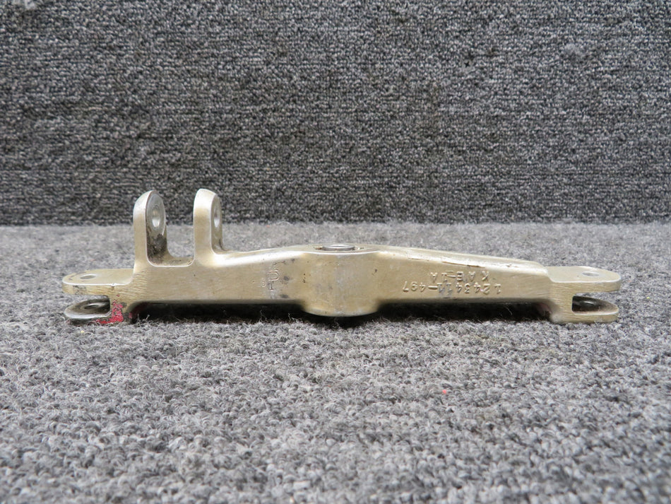 1243411-1 (Casting: 1243411-497) Cessna 210D Whiffletree Nose Gear Steering Arm