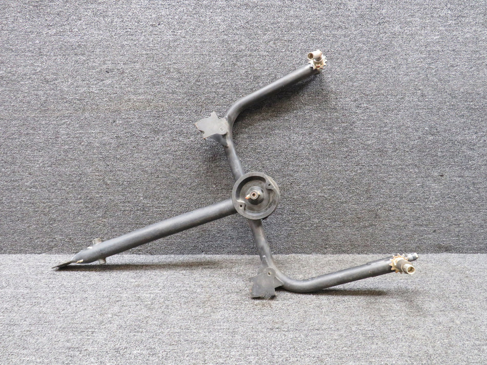 0560014-4 Cessna 172N Control Yoke Weld Assembly (Minus Pulleys)