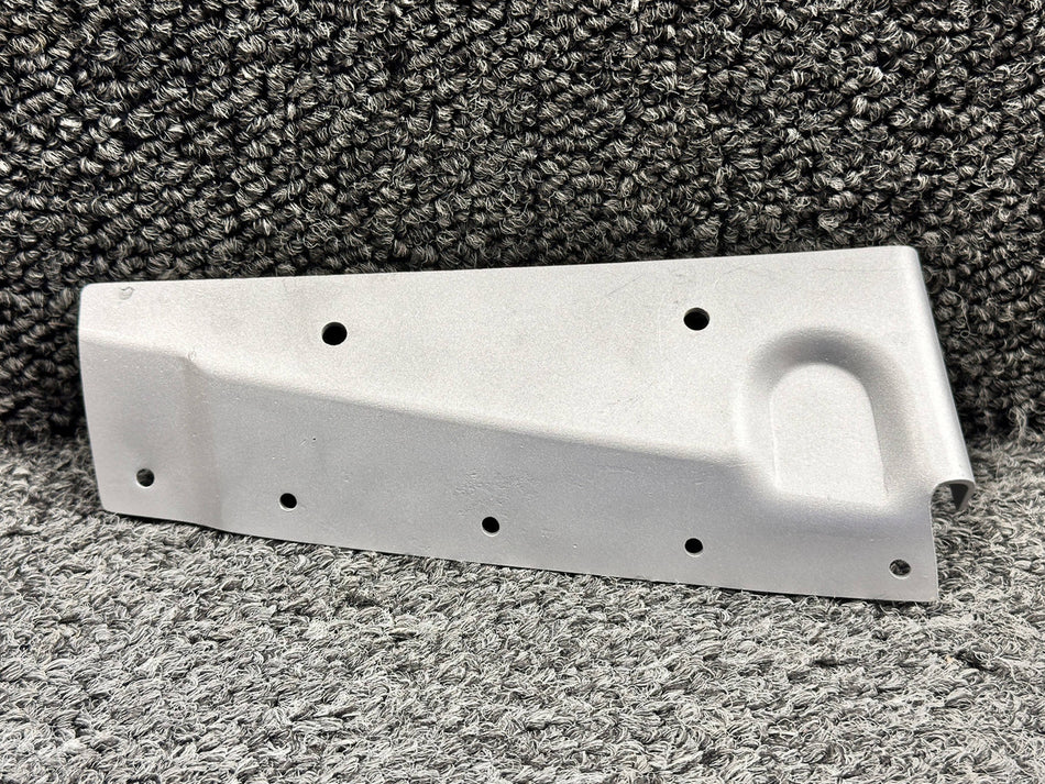 0712301-2AGW Cessna A188B Actuator Hinge Outboard Bracket RH (Bead Blasted)