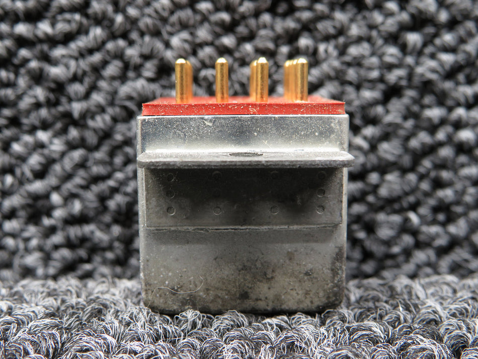 M400-D4A Leach Relay (Volts: 28)(Amps: 10)