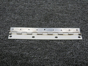 0523807 Cessna 150M Aileron Hinge
