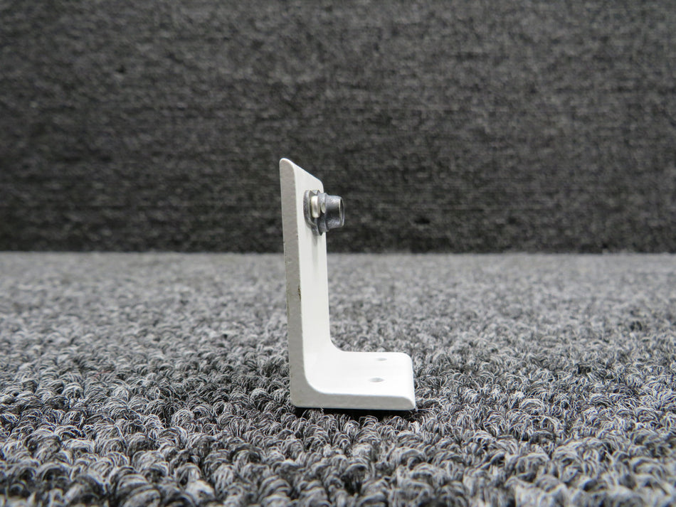 M7054 Commander Mount Bracket (New Old Stock)
