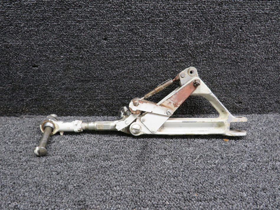 67025-005 Piper PA28R-180 Main Landing Gear Truss Assembly LH (Worn)