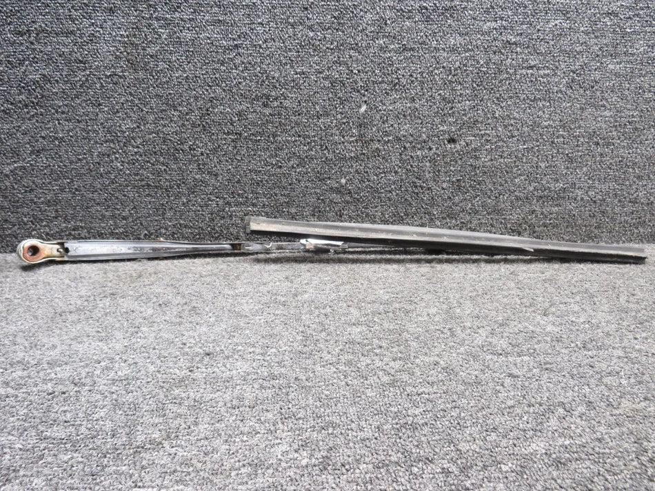 14-91388-00 Marquette Metal Windshield Wiper Arm Assembly RH