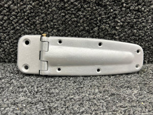 0711037-498 Cessna 152 Upper Door Hinge Assembly (Bead Blasted)