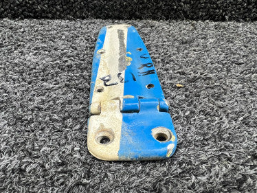 0711037-498 Cessna 152 Upper Door Hinge Assembly (Colored) (Worn)